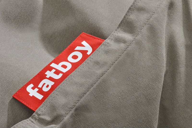 Fatboy فوتبوي أورجينال فلواتزاك كيس الفاصولياء العائم، كيس فاصولياء قابل للتعديل، مناسب للاستخدام في حمام السباحة الداخلي والخارجي، قماش مقاوم للماء، مناسب للمسبح والشاطئ 134 × 180 سم (رمادي بني) - Image 4